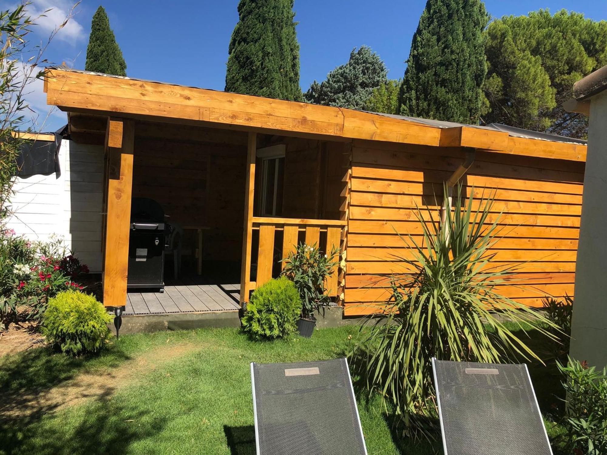 Chalet Mont Ventoux Et Chalet Vip Camaret-sur-Aigues Room photo