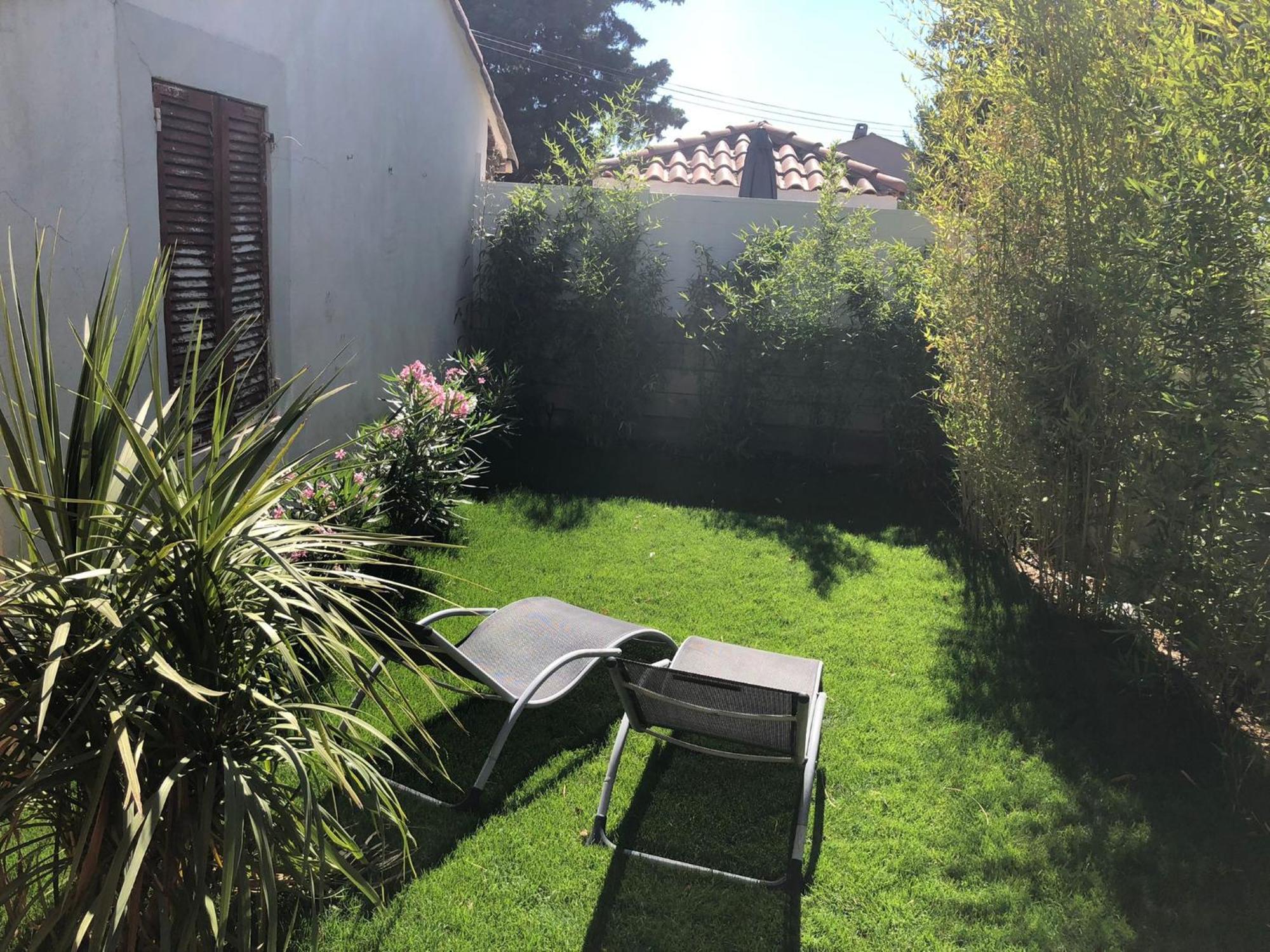 Chalet Mont Ventoux Et Chalet Vip Camaret-sur-Aigues Room photo